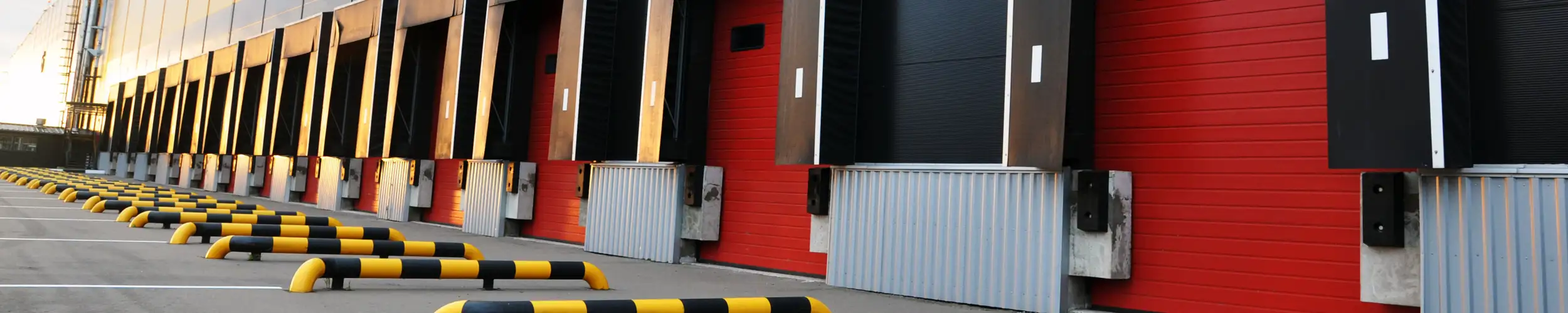 Lorry bays - Commercial Buildings and Contents insurance | NFP